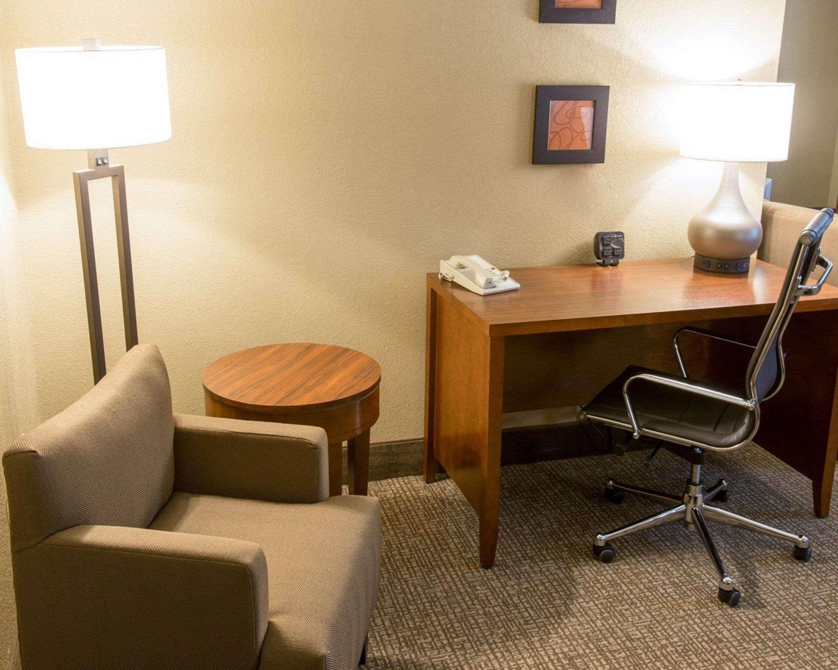 Comfort Suites Grand Rapids South Kentwood Exteriér fotografie