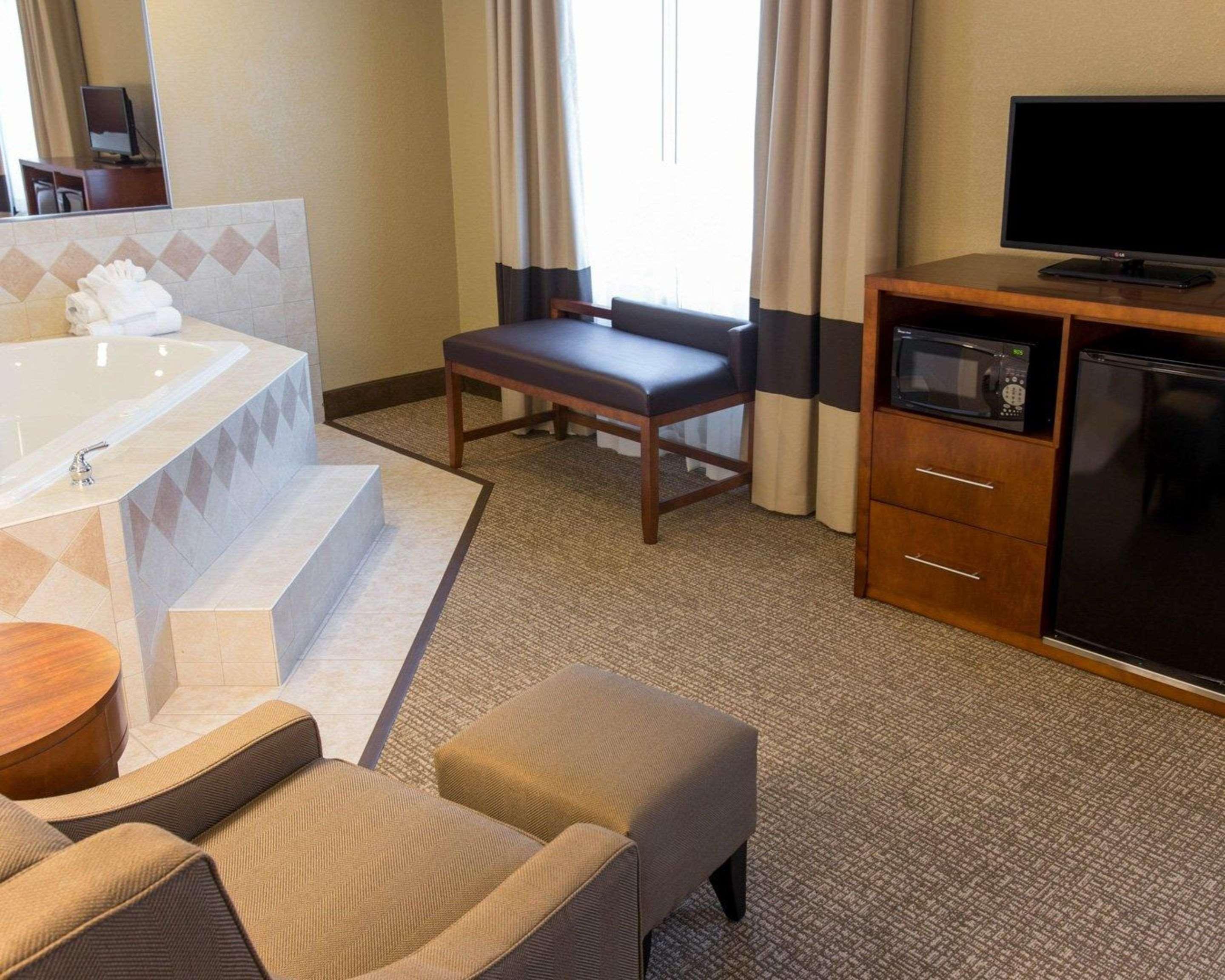 Comfort Suites Grand Rapids South Kentwood Exteriér fotografie